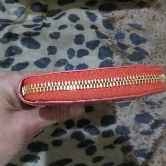 MIU MIU Prada Orange Italian Patent Leather Italian Long Wallet Full Zip Bow GUC - Picture 4 of 12